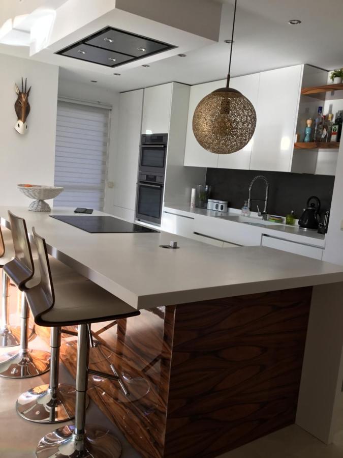 Alcazaba Blue Lagoon 3 Bedroom, Ground Floor Apartment Estepona Bagian luar foto