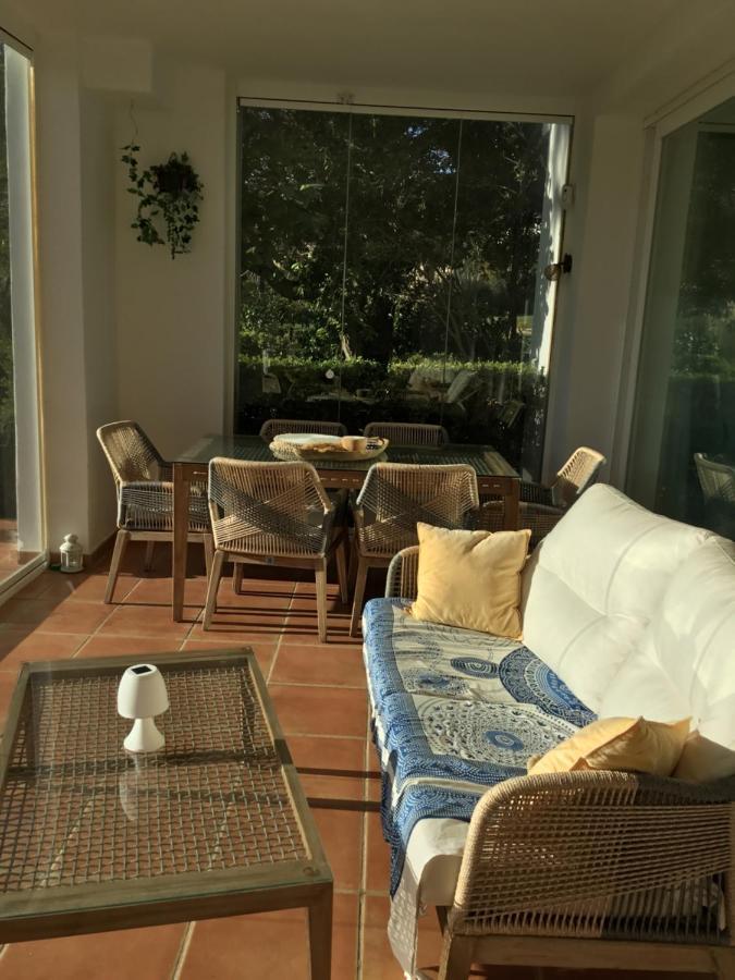 Alcazaba Blue Lagoon 3 Bedroom, Ground Floor Apartment Estepona Bagian luar foto