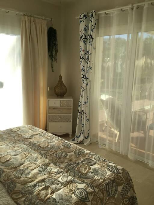Alcazaba Blue Lagoon 3 Bedroom, Ground Floor Apartment Estepona Bagian luar foto