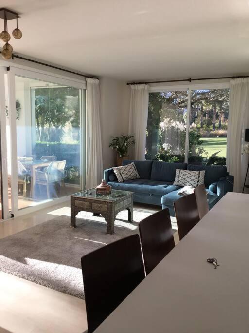 Alcazaba Blue Lagoon 3 Bedroom, Ground Floor Apartment Estepona Bagian luar foto