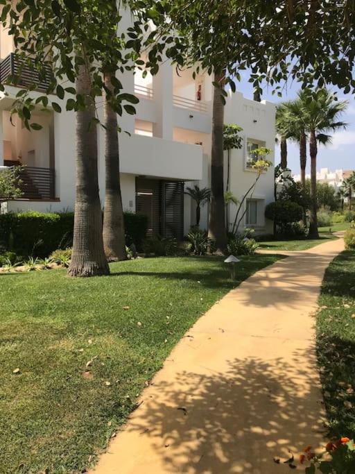 Alcazaba Blue Lagoon 3 Bedroom, Ground Floor Apartment Estepona Bagian luar foto