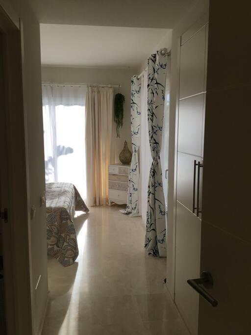 Alcazaba Blue Lagoon 3 Bedroom, Ground Floor Apartment Estepona Bagian luar foto