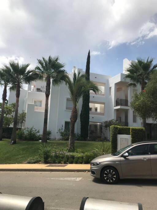 Alcazaba Blue Lagoon 3 Bedroom, Ground Floor Apartment Estepona Bagian luar foto