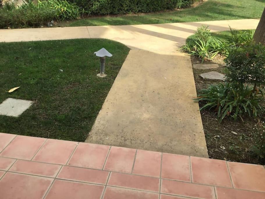 Alcazaba Blue Lagoon 3 Bedroom, Ground Floor Apartment Estepona Bagian luar foto